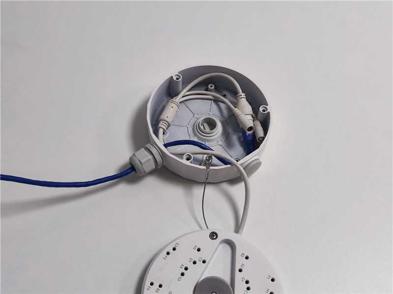 arrange cable L1