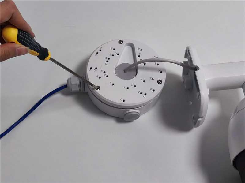 secure cover 823 series