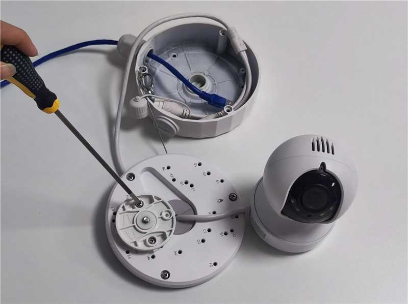 e1 mounting plate