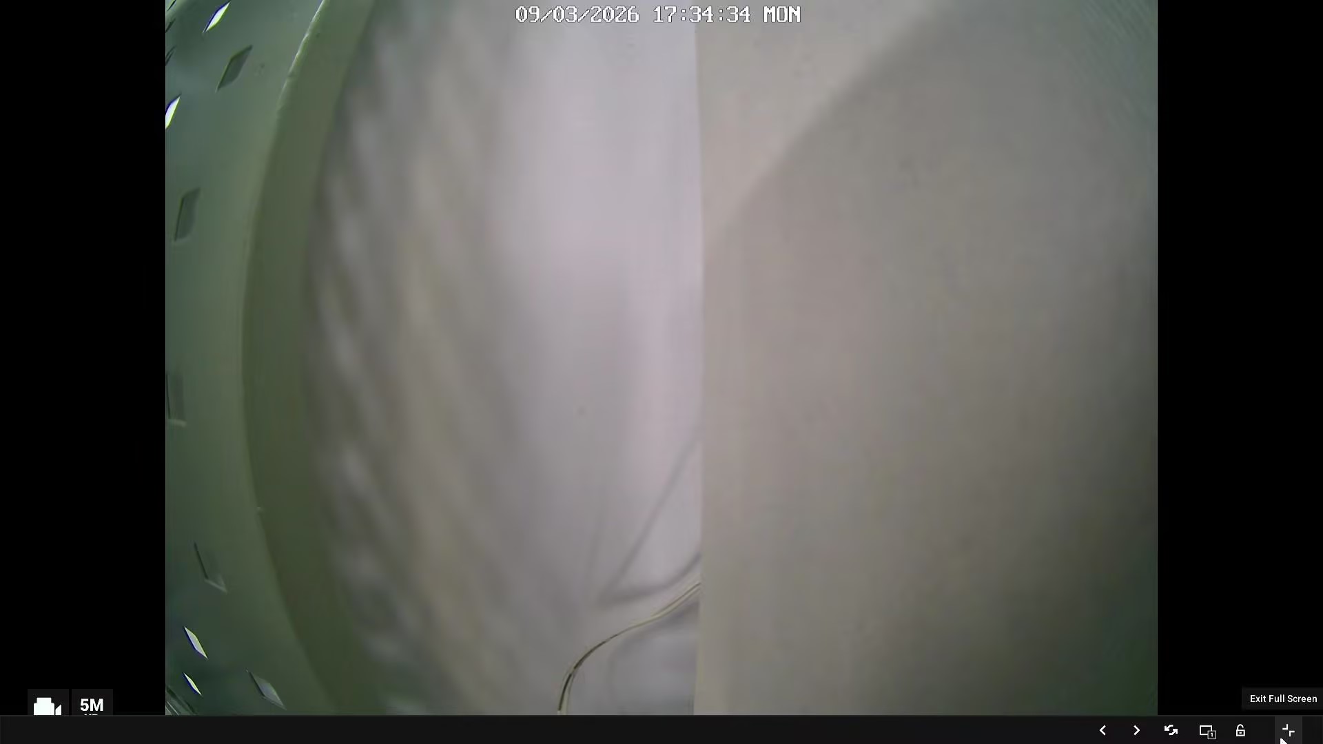 exit full screen